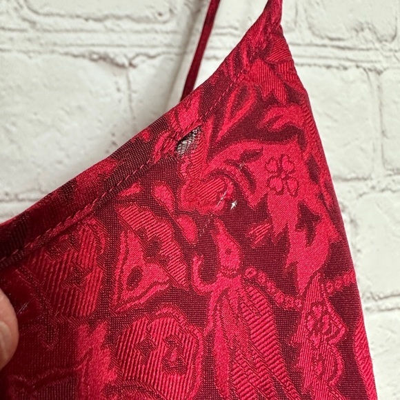 VTG Victoria’s Secret red Slip dress chemise Size S - Picture 4 of 7